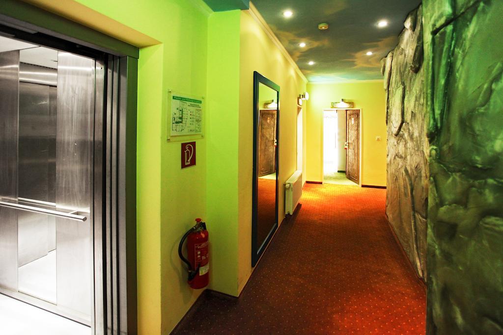 Warsteinerhof By Centro Comfort Cologne Exterior photo